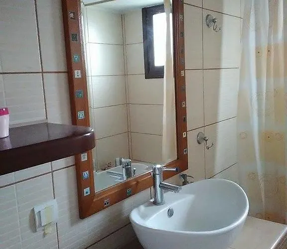 Old Alleys Ajos Nikolaos