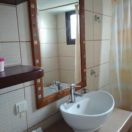 Old Alleys Ágios Nikólaos