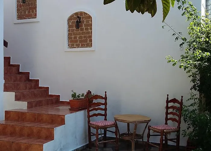 Old Alleys Villa